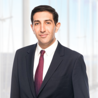 Portrait image of Dr. Shayan Nabavi Nouri